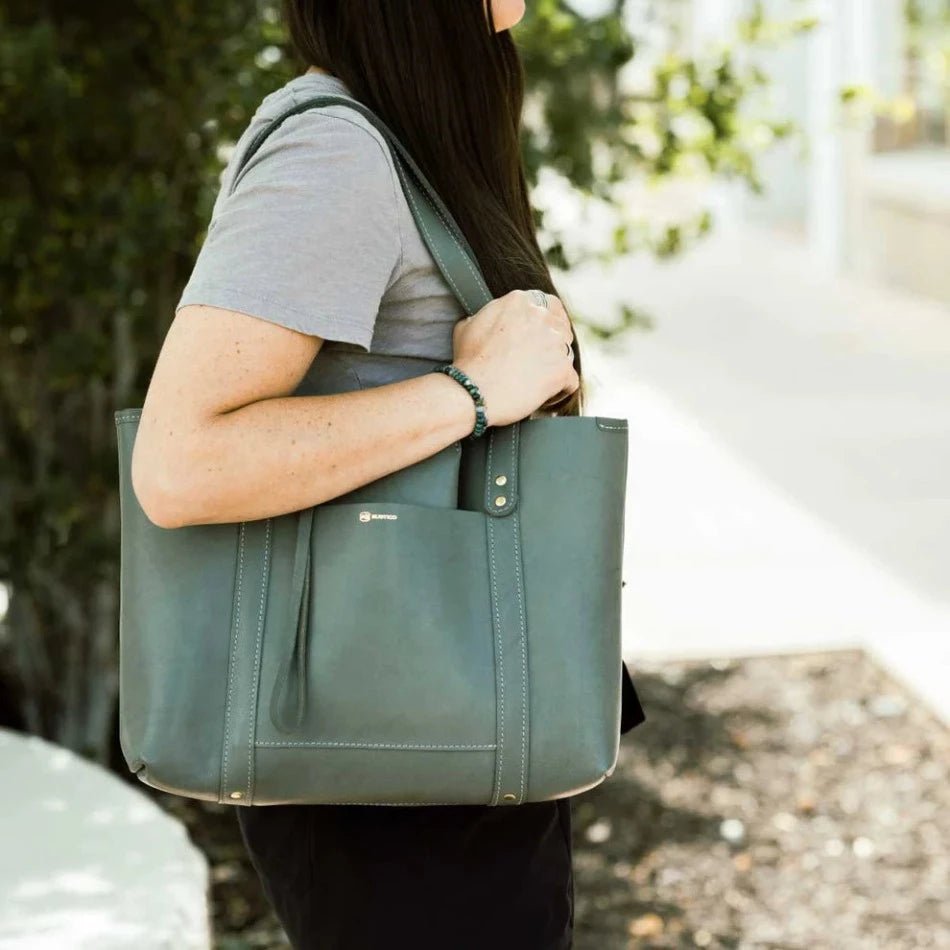 Luxury Hideout Leather Tote - Stylish & Functional - Fish On! Custom Rods