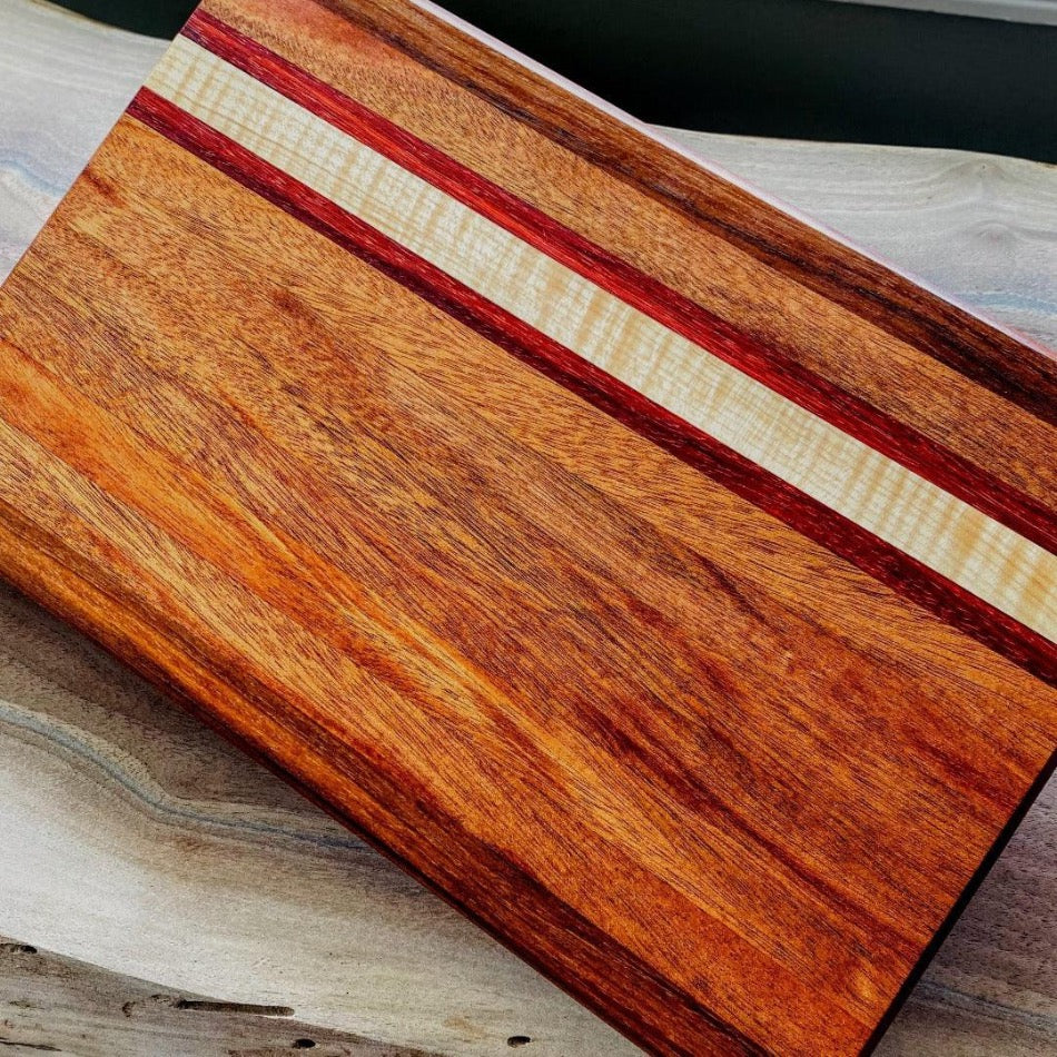 Edge Grain Serving Board - Fish On! Custom Rods