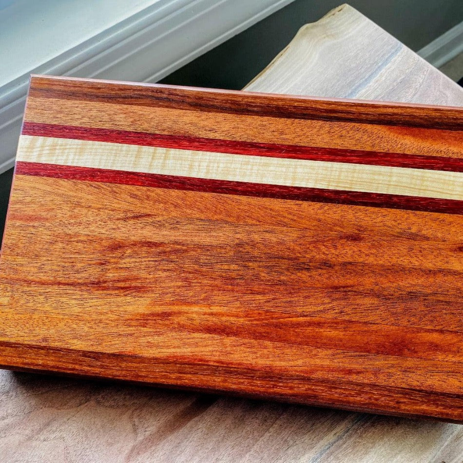 Edge Grain Serving Board - Fish On! Custom Rods